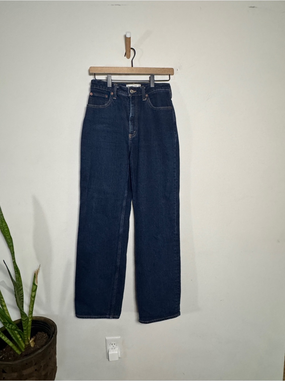 Abercrombie & Fitch Dark Indigo Straight Leg Jeans curve love